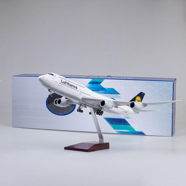 優れた品質 1:160 Lufthansa Boeing 747-8 Airplane Model 18” Decoration 民間航空機