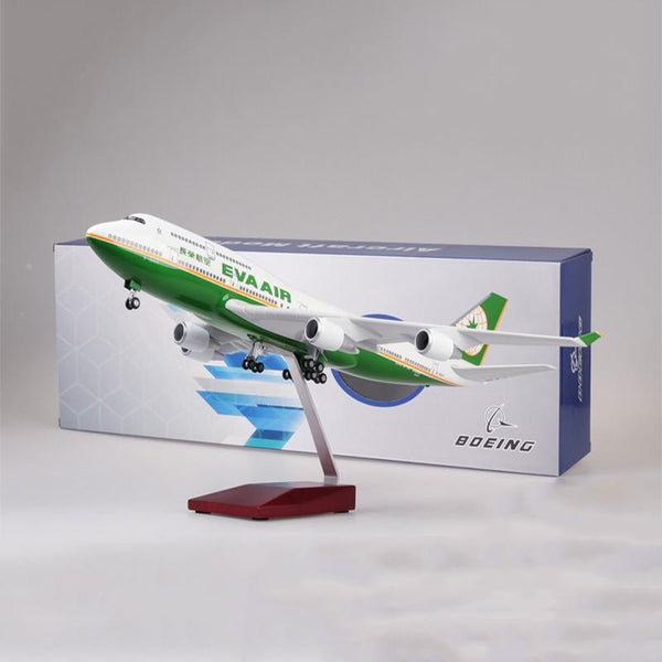 1:150 Taiwan Eva Air Boeing 747 Airplane Model 18” Decoration