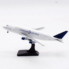 1/400 BOEING 747 DREAMLIFTER