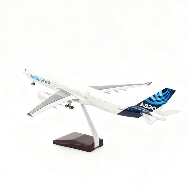 1/135 Prototype Airbus A330 Airplane Model 18” Decoration & Gift