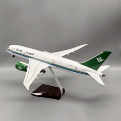 1/130 Saudi Arabian Airlines Boeing 787 Dreamliner W/Wood Stand, Gear & LED