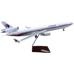 1:130 Malaysia Airlines McDonnell Douglas MD-11 Airplane Model 18.5″ Decoration & Gift