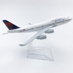 Delta Boeing 747 Aircraft Model | 1:400