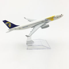 Mongolian Airlines Boeing 767 | 1:400