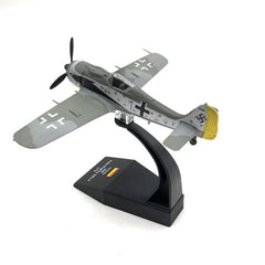 Fw-190 Simulation Model Of A German Fighter Jet In World War Ii