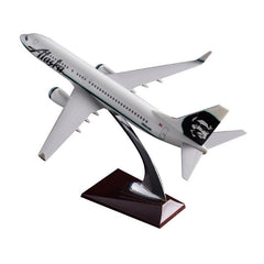 Alaska Airlines Boeing B737 Airplane Model 1:200