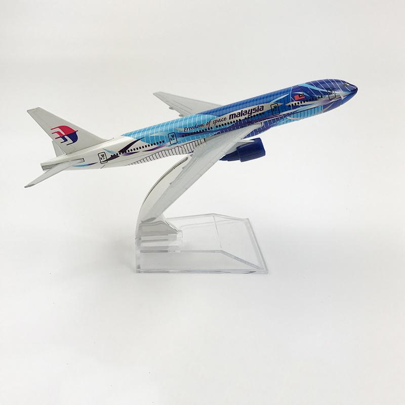1/400 Malaysia Airlines Wave Boeing 777