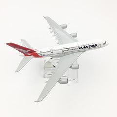 Qantas Airlines AirBus A380 Model Airplane | 1:400