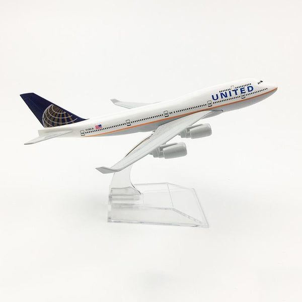 United Airlines Boeing 747 Model Airplane | 1:400