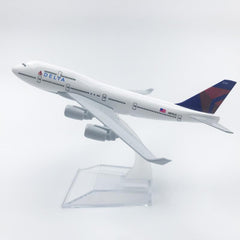 Delta Boeing 747 Aircraft Model | 1:400