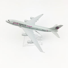 Qatar Airways Boeing 747 | 1:400