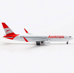 Austrian Airlines Boeing B767-300ER OE-LAX Airplane Model 1:400