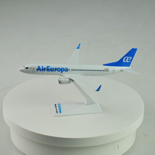 Cubana Airlines B737-800 Airplane Model 1:250