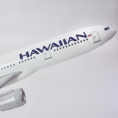 1/180 Hawaiian Airlines Airbus A330 W/Wood Stand