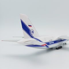 1/400 Antonov An-124 Large Transport Aircraft Model