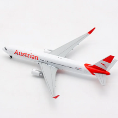 Austrian Airlines Boeing B767-300ER OE-LAX Airplane Model 1:400
