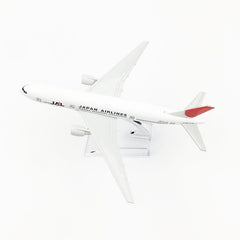 Japan Airlines Boeing 777 | 1:400