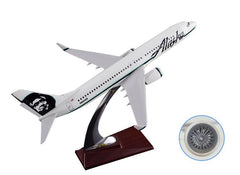 Alaska Airlines Boeing B737 Airplane Model 1:200