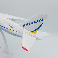 ANTONOV UKRAINE AN-124 1/200 TRANSPORT AIRCRAFT MODEL
