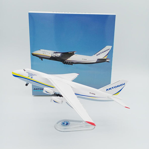 Antonov AN-124 1:400 Transport Aircraft Model