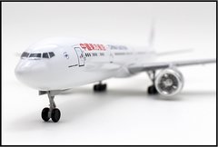 China Eastern Airlines Boeing 777 Airplane Model 1:200