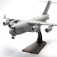 USA C17 Transport Aircraft Model 1:200