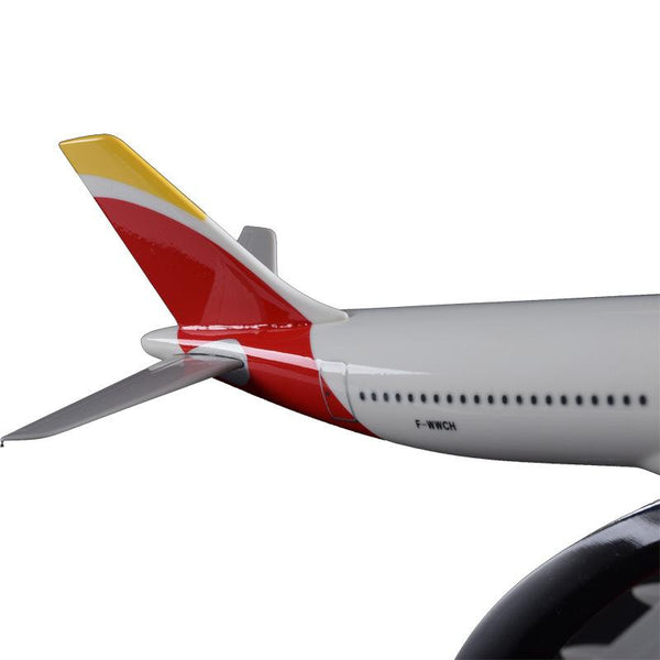 Spanish Airlines Airbus A330 Airplane Model 1:200