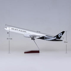 1:160 Air New Zealand Boeing 777 Airplane Model 18” Decoration & Gift (LED)