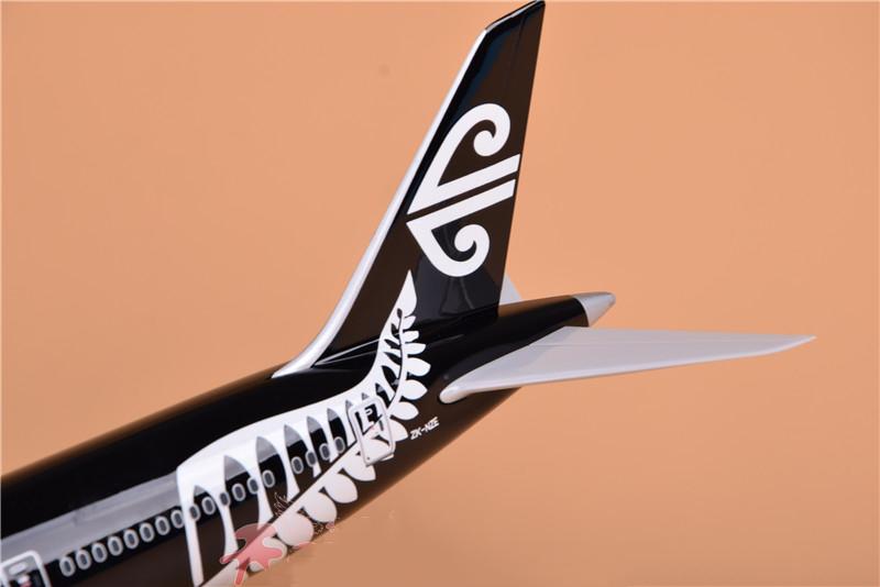 1144 Air New Zealand Boeing 787 Airplane Model 18” Decoration & Gift Model Airplane丨FlyFreely