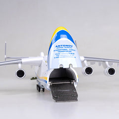 1:200 Commemorate Antonov An-225 Transport Aircraft