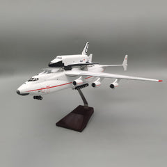 1/200 Ukrainian Antonov AN-225 Space Shuttle Blizzard Large Transport Aircraft Model
