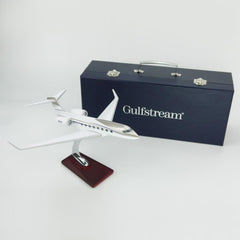 1:100 Gulfstream Aircraft Model G650/G650ER Decoration & Gift