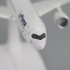 Lufthansa Airbus A350-900 Airplane Model 1:220