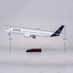 1:142 Lufthansa Airbus A350 Airplane Model 18” Decoration & Gift (LED)