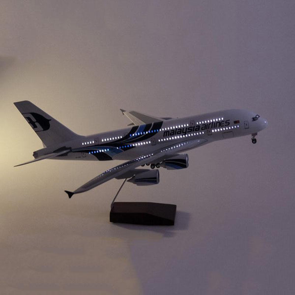 1:160 Malaysia Airlines A380 Airplane Model 18” Decoration & Gift (LED)