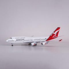 1:150 Qantas Airlines Boeing B747 Airplane Model 18” Decoration & Gift (LED)