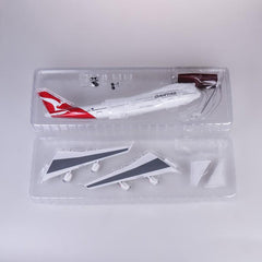 1:150 Qantas Airlines Boeing B747 Airplane Model 18” Decoration & Gift (LED)