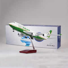 1:150 Taiwan Eva Air Boeing 747 Airplane Model 18” Decoration & Gift