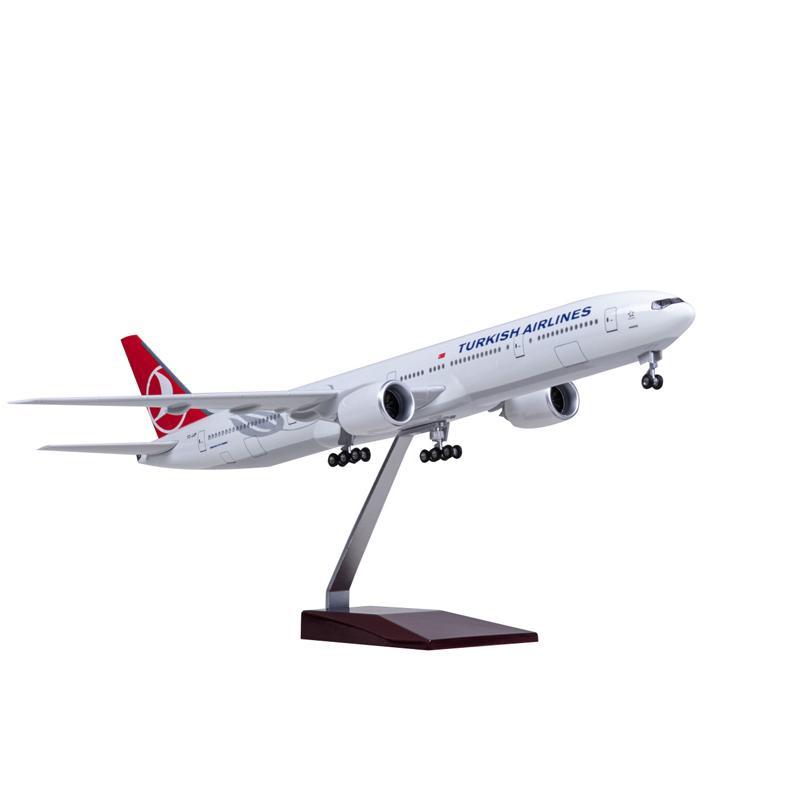 1:157 Turkish Airlines Boeing 777 Airplane Model 18” Decoration & Gift (LED)