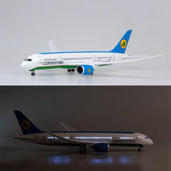 1/130 Uzbekistan Airways Boeing 787 W/Wood Stand, Gear & LED
